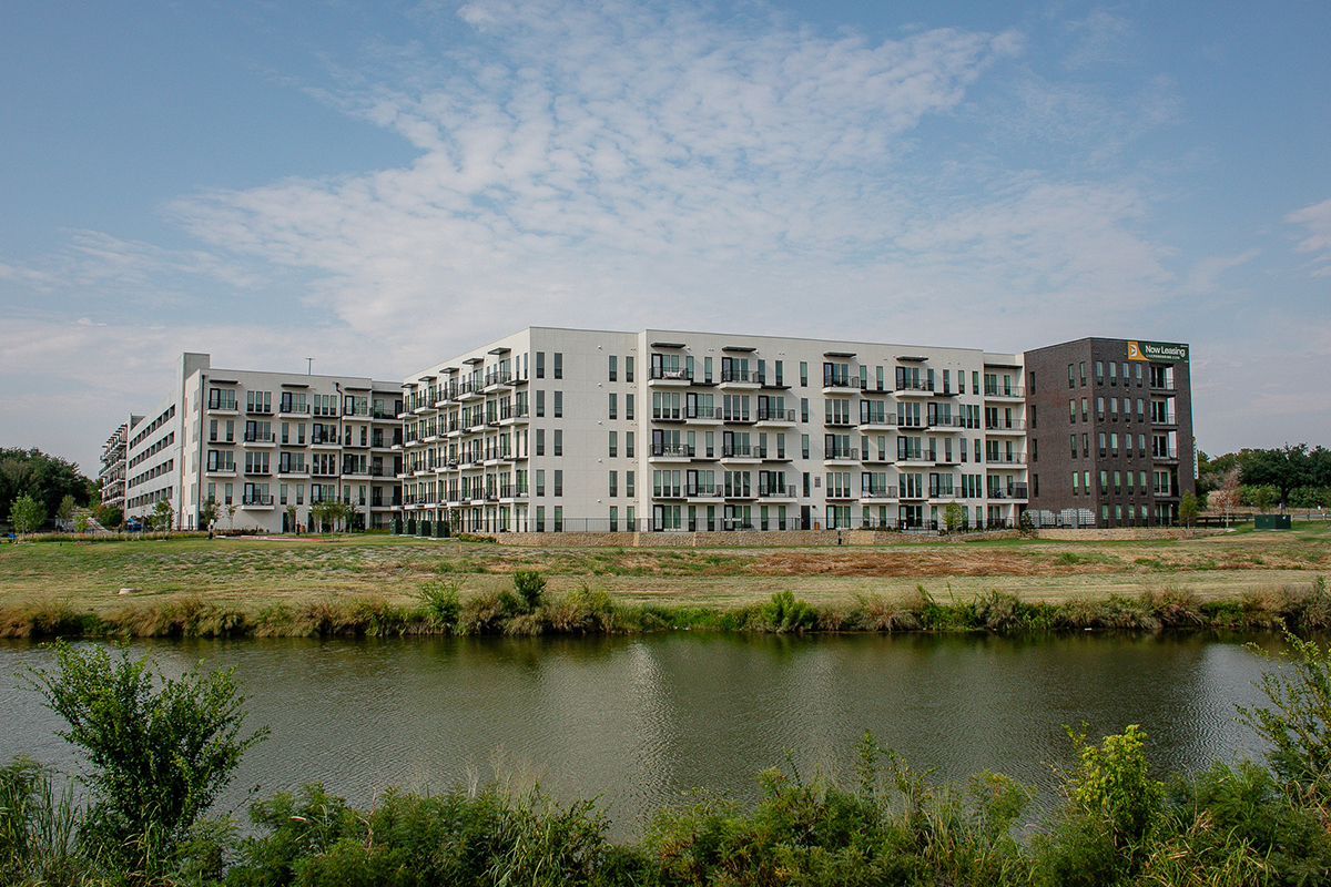Love Drive – Peregrine Luxury Apartments
